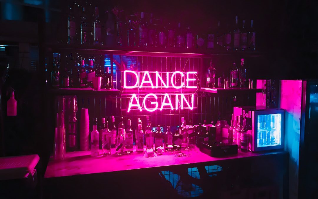 Dusseldorf Old Town Party Girl Pub Crawl: Experience Dusseldorf’s Vibrant Nightlife