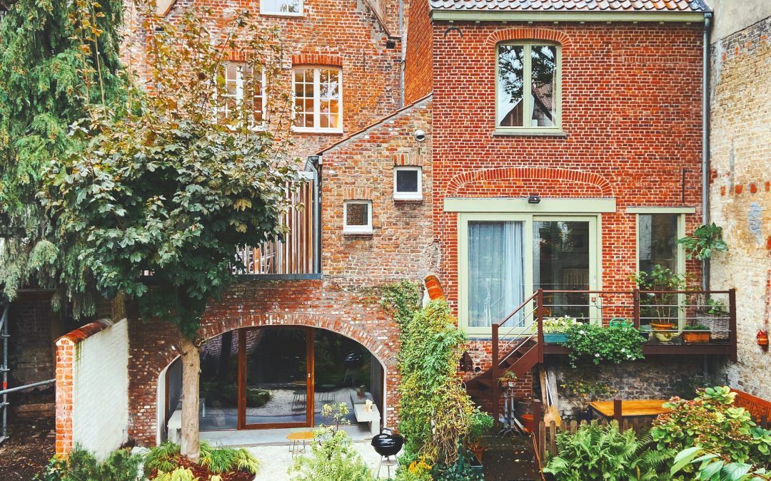 Can You Live for Less Than $1000 a Month in Bruges?