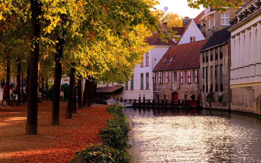 How to Plan Your Bruges: 1.5-Hour Dark Side of Bruges Private Evening Tour