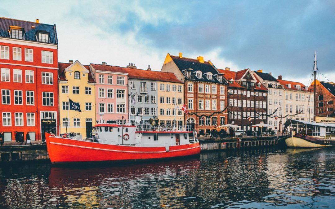 Copenhagen: Guided Bar Crawl with 4 Shots and 1 Beer – How to plan your night out in Copenhagen