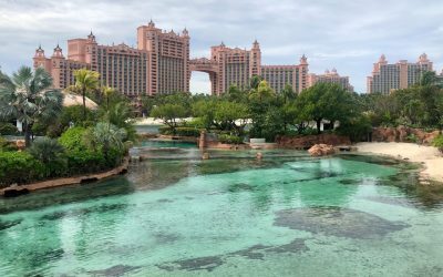 How to Plan Your Nassau: Glass Bottom Boat, Banana Boat, and Snorkelling Tour