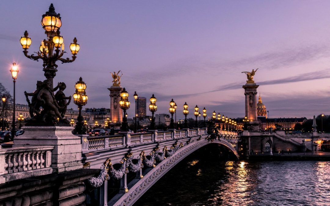 How to Plan Your Paris Night River Cruise on the Seine with Waffle Tasting?